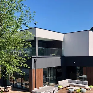 Hotelya - Lille D'ascq Bed & Breakfast Villeneuve-d'Ascq